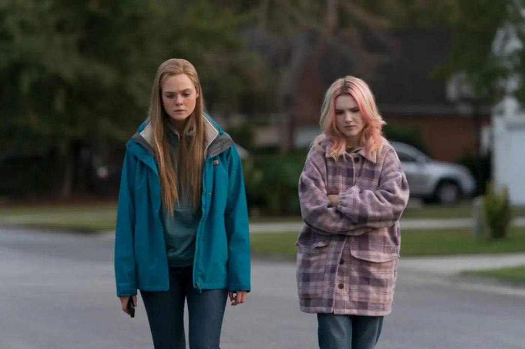 Elle Fanning Pearl Amanda Dickson Hulu the Girl from Plainville