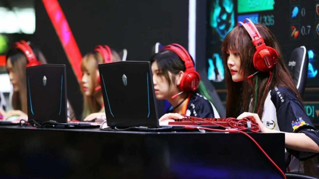 Intenta Digital Why There Are so Few Women in Esports