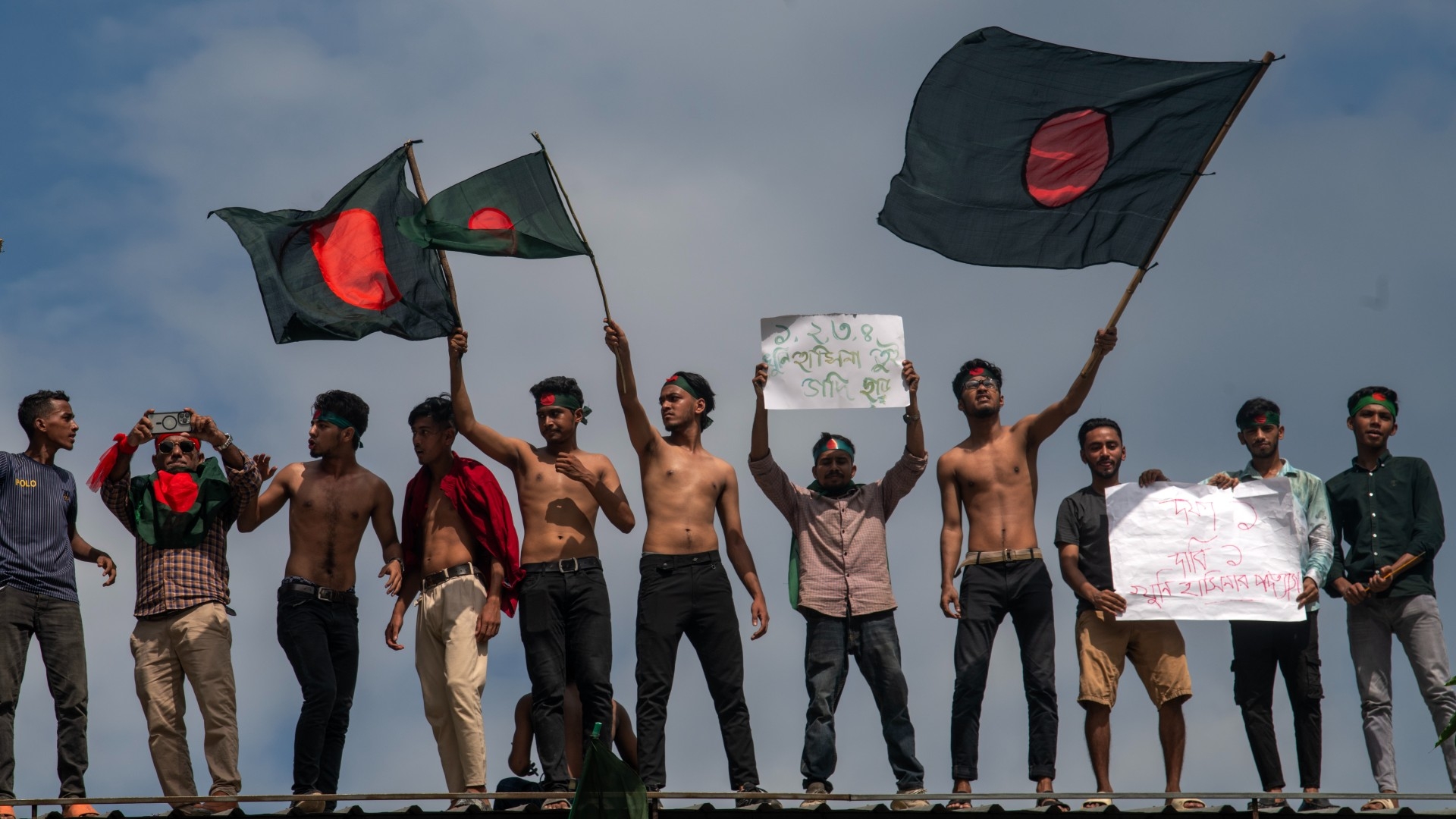 bangladesh-protesters-block-road-protest-dhaka-4-aug-2024--reuters